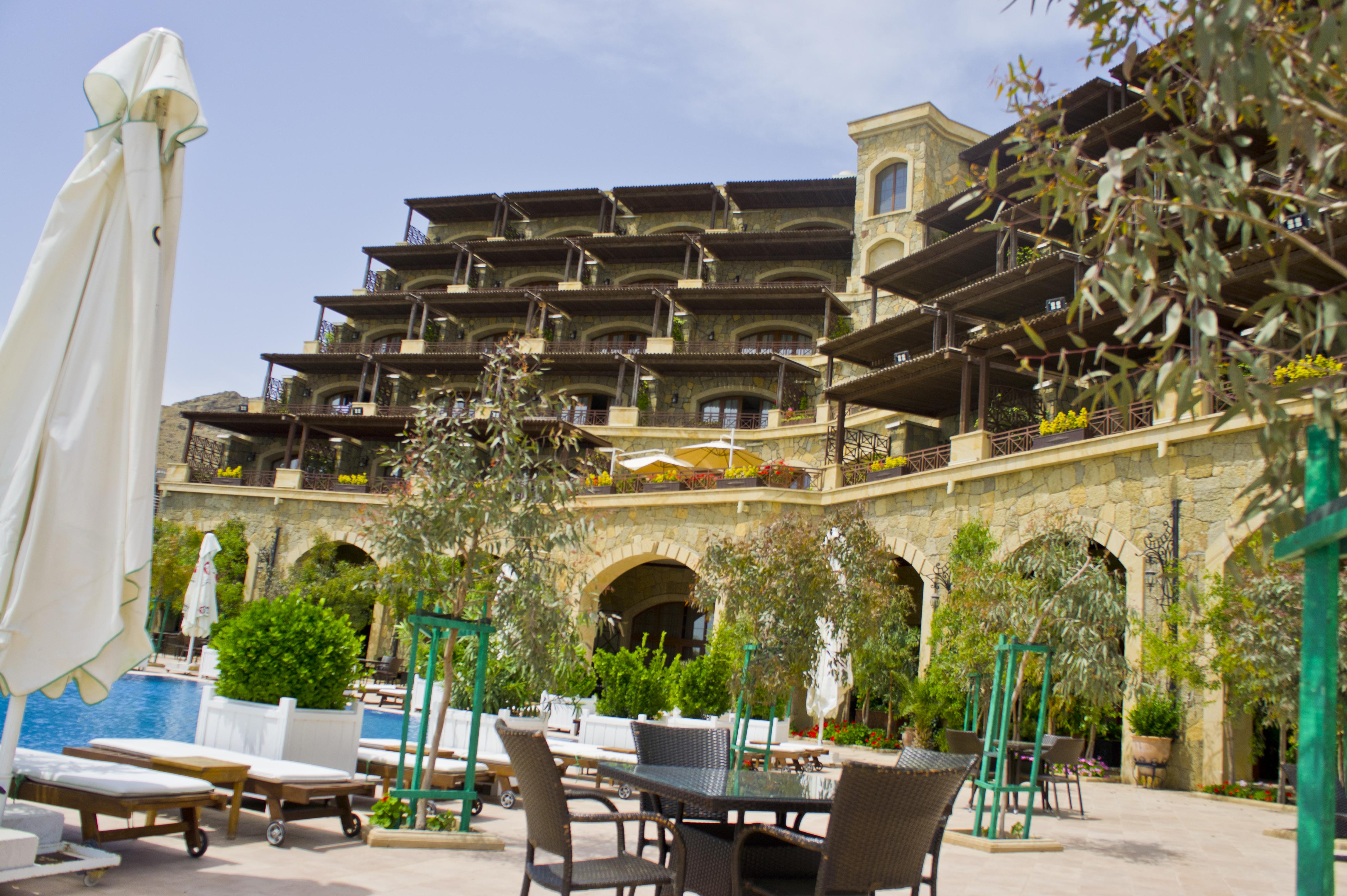 سافير مارين 5*