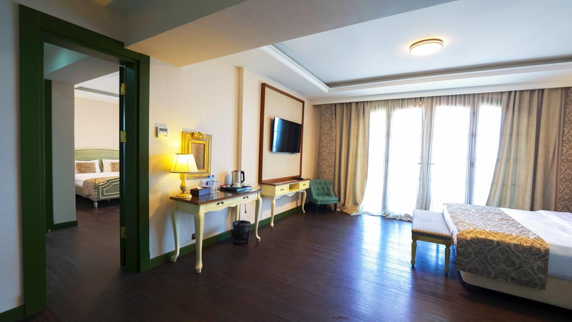 سافير مارين منتجع 5*